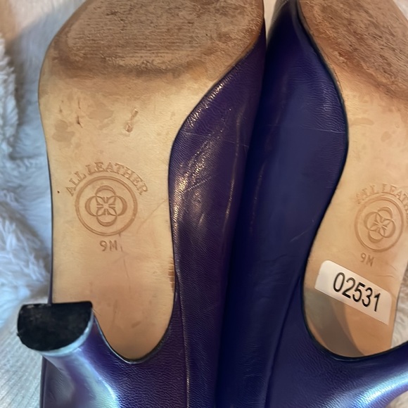 Caslon Nordstrom Size 9 Purple Leather Square Toe Pumps - Picture 4 of 6